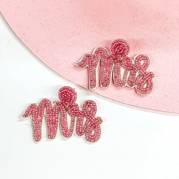 Jewelry - Mrs. Beaded Earrings NWT